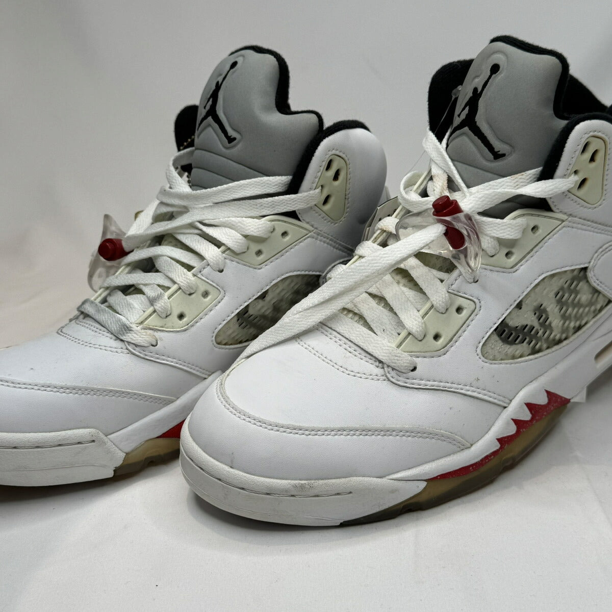 Supreme x Nike Air Jordan 5 Retro White Size 27.5