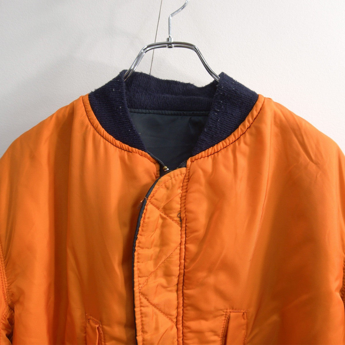 ALPHA INDUSTRIES 90s MA-1 Nylon Flight Jacket in USA Size L