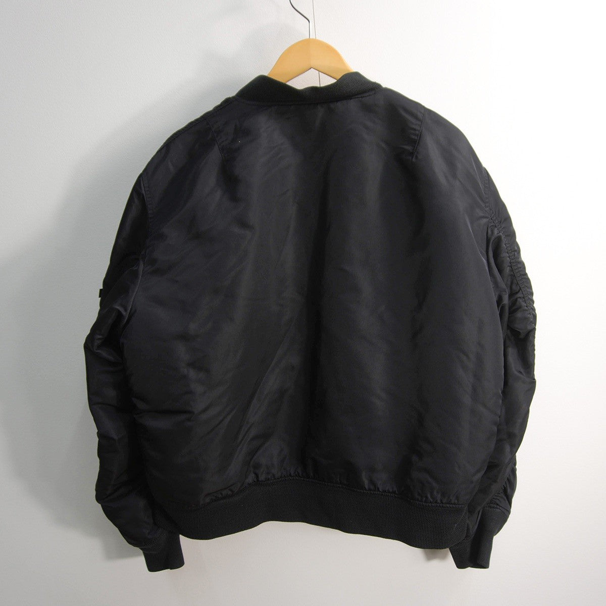 ALPHA INDUSTRIES MA-1 Nylon Bomber Jacket Black USA Size XL