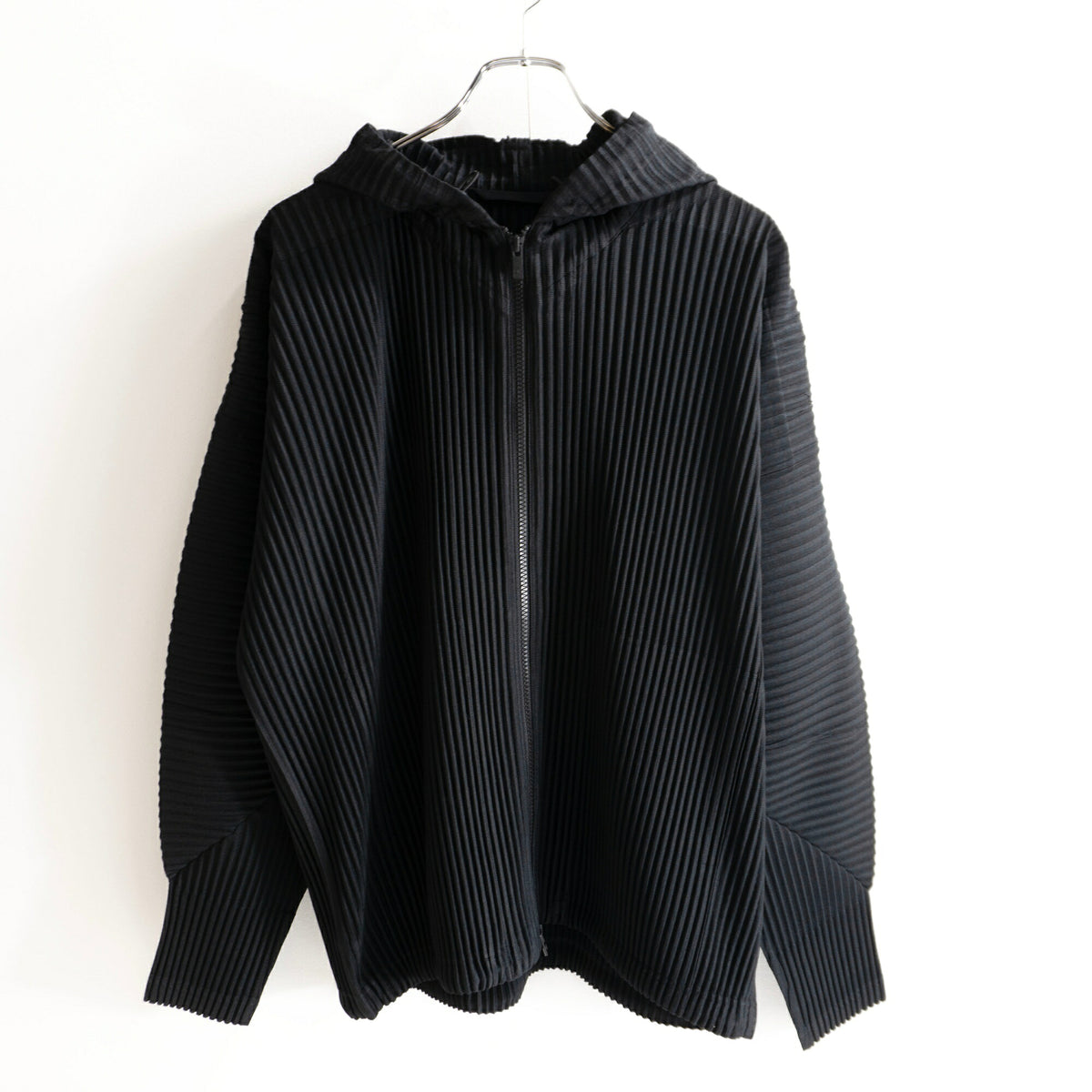 HOMME PLISSE ISSEY MIYAKE Pleated Hoodie Black