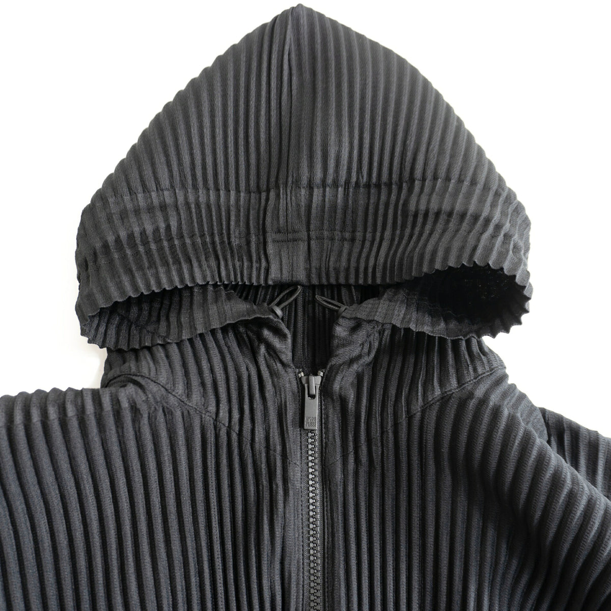 HOMME PLISSE ISSEY MIYAKE Pleated Hoodie Black