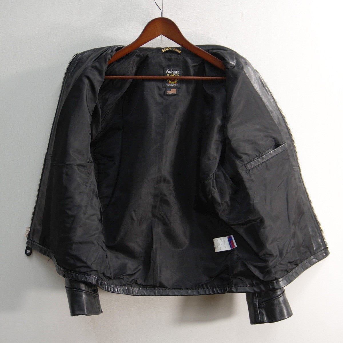 SCHOTT 103US Black Collared Single Leather Jacket Size 42