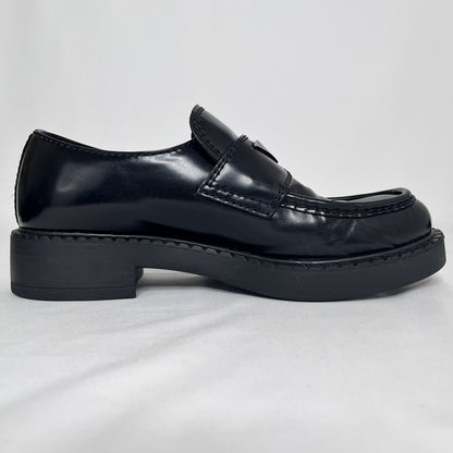PRADA Plate Logo Black Leather Loafers Size 24.5cm