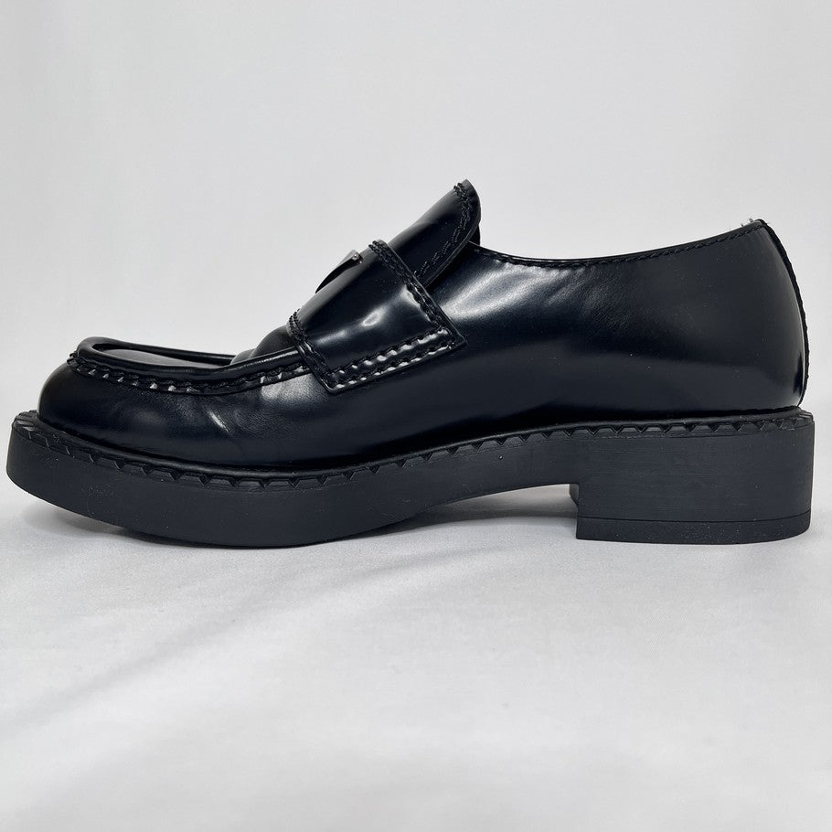 PRADA Plate Logo Black Leather Loafers Size 24.5cm