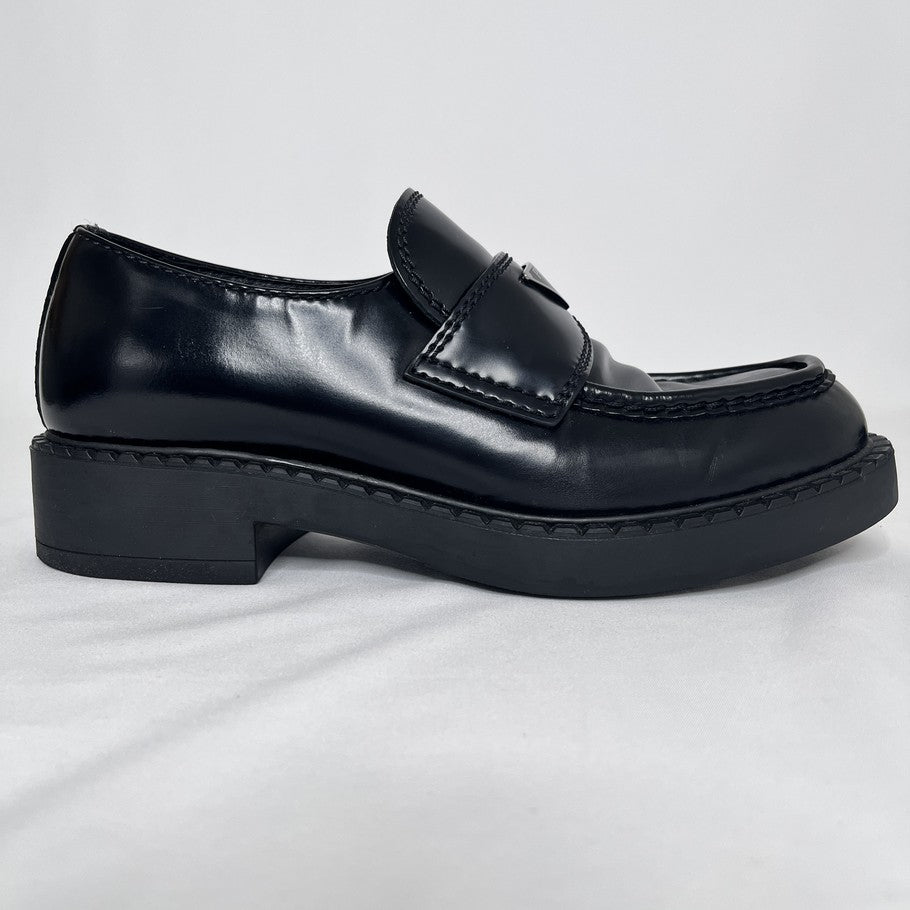 PRADA Plate Logo Black Leather Loafers Size 24.5cm