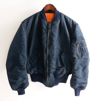 ALPHA INDUSTRIES 90s MA-1 Nylon Bomber Jacket in USA Size L