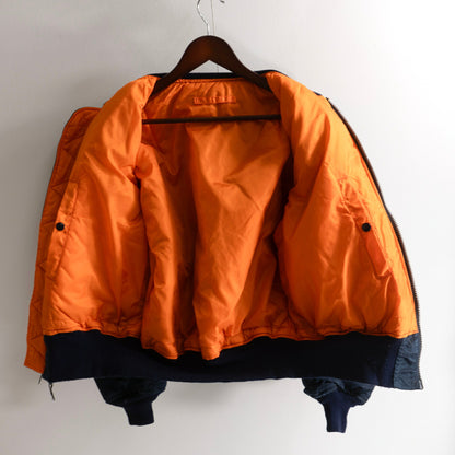 ALPHA INDUSTRIES 90s MA-1 Nylon Bomber Jacket in USA Size L