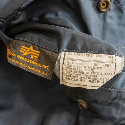 ALPHA INDUSTRIES 90s MA-1 Nylon Bomber Jacket in USA Size L