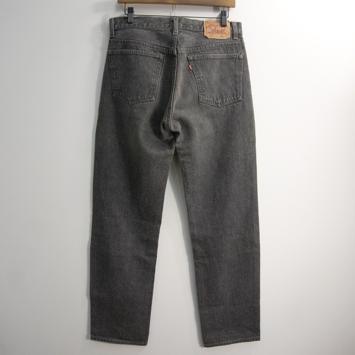 wsm s x LEVI'S 90s 501 Pre-Dyed Black Denim Jeans in USA Size 32×34