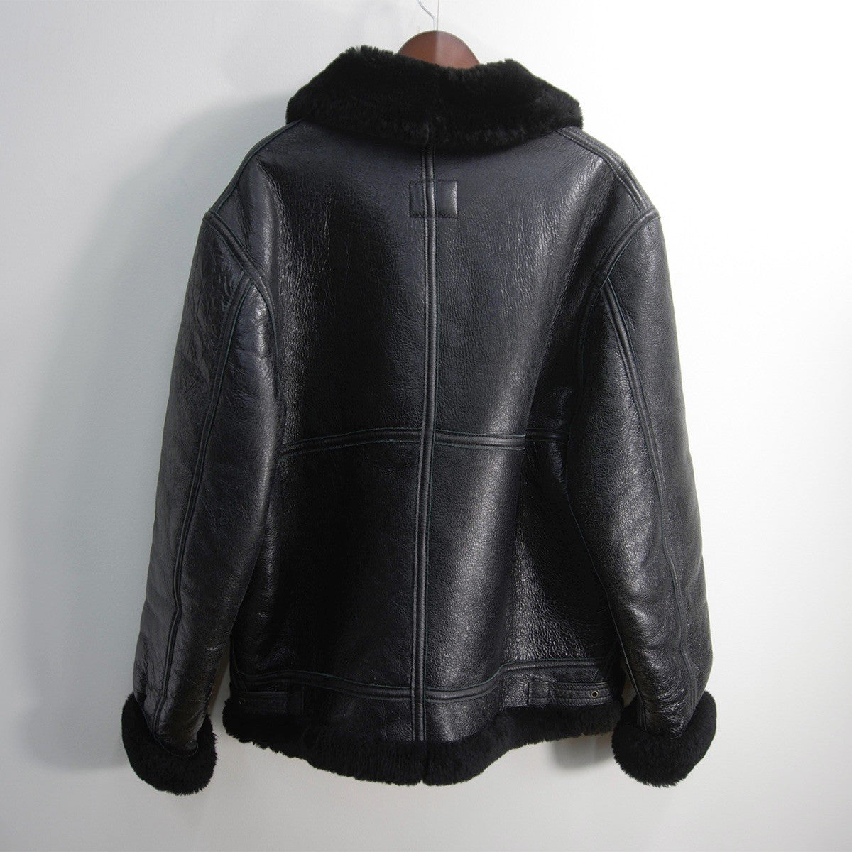 AVIREX B-3 Mouton Sheepskin Bomber Jacket Size 46