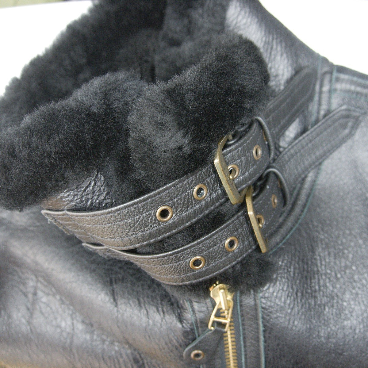 AVIREX B-3 Mouton Sheepskin Bomber Jacket Size 46