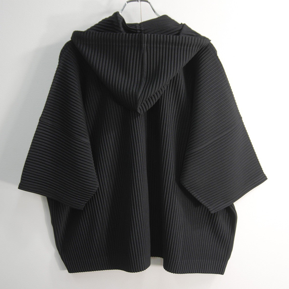 HOMME PLISSE ISSEY MIYAKE Black Pleated Hoodie Size 2