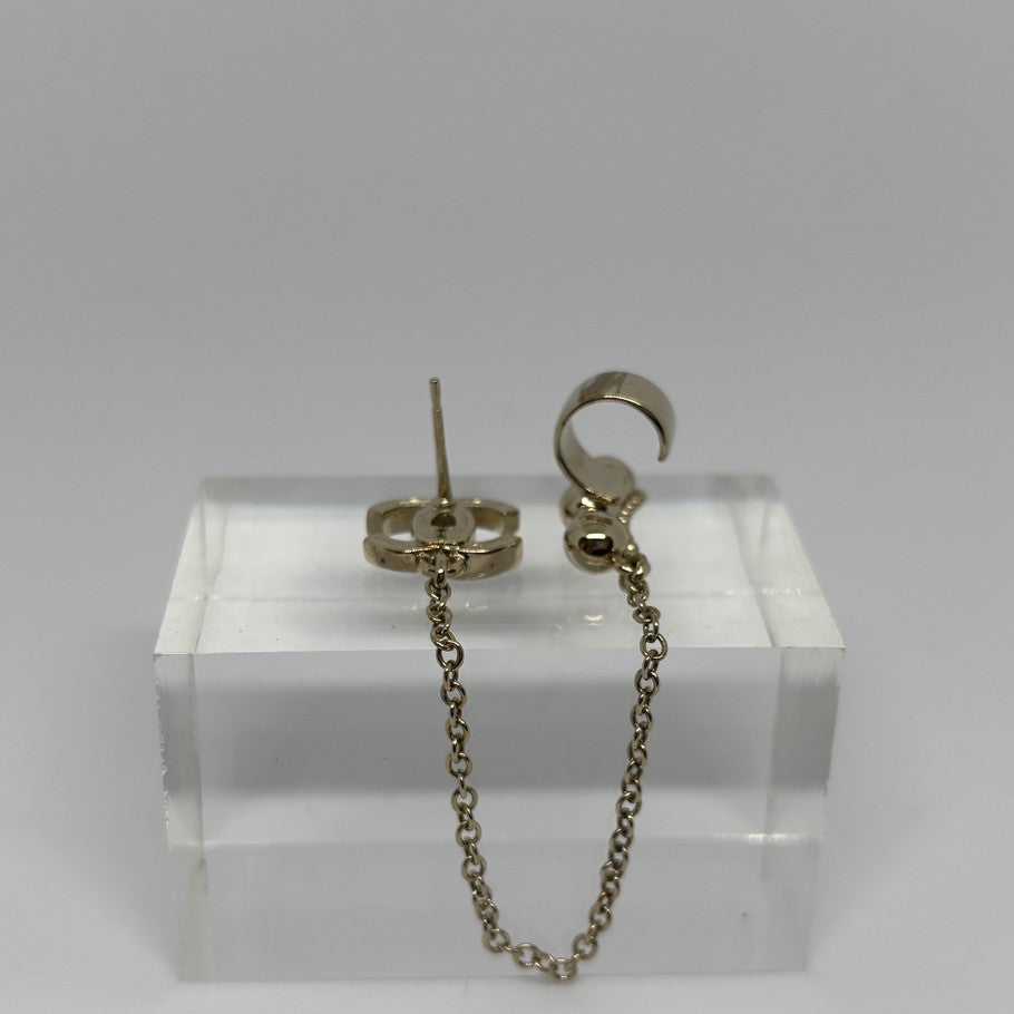 CHANEL CC Mark Rhinestone Earrings Gold Size ONE SIZE