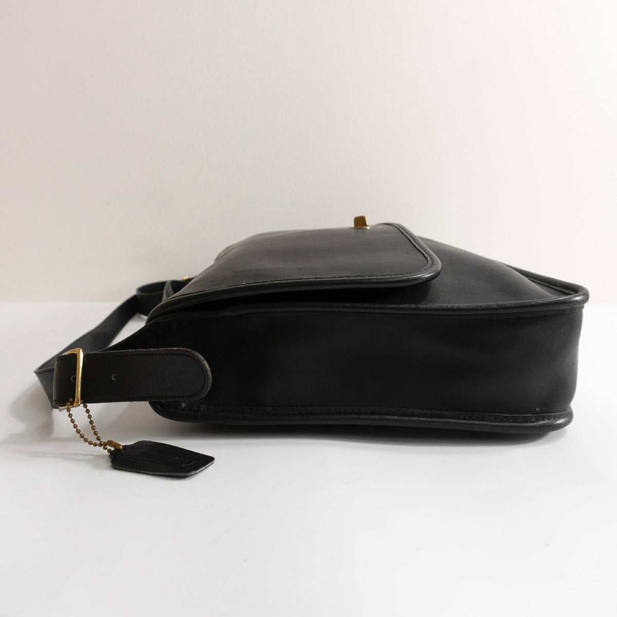 OLD COACH Turnlock Leather Flap Bag Black