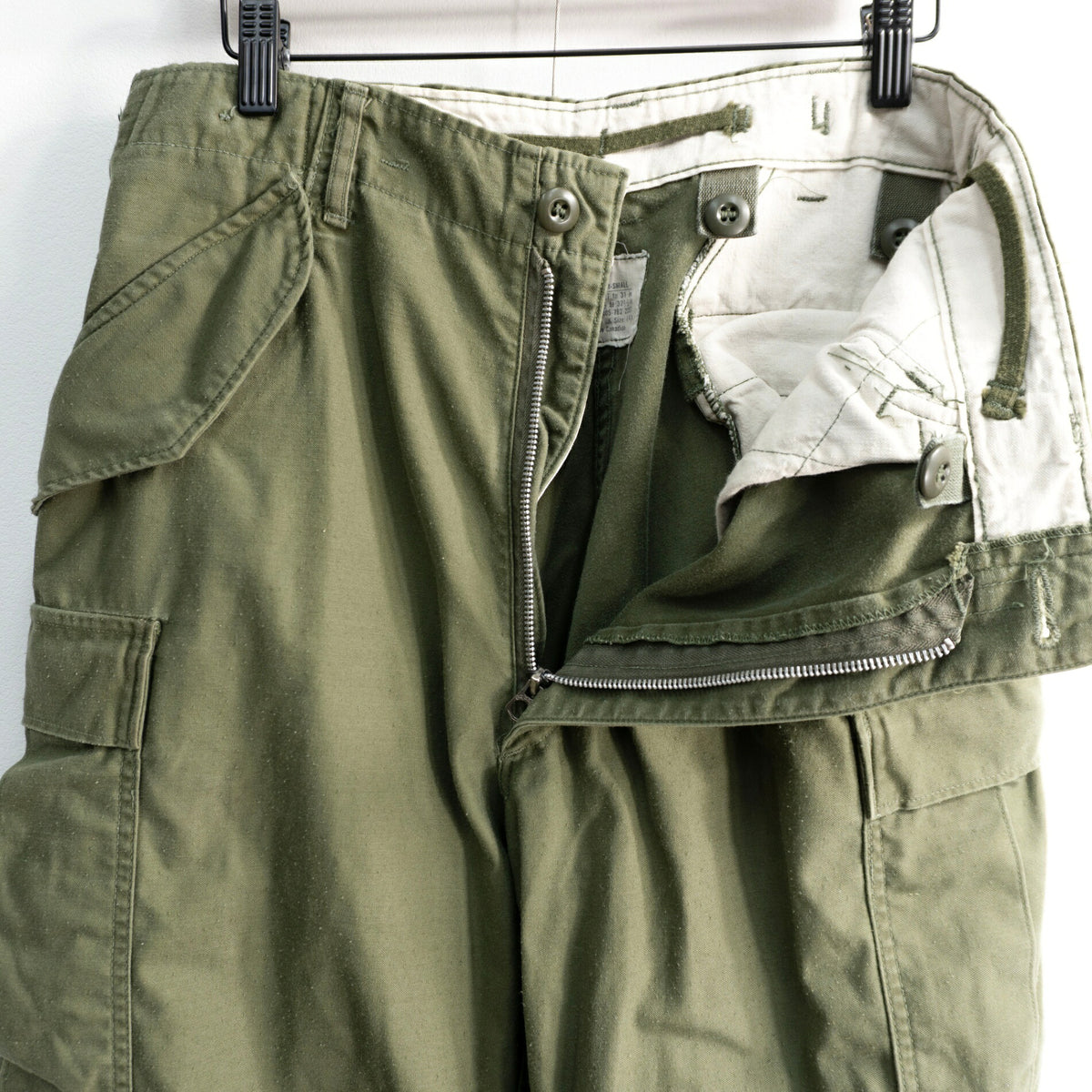 US ARMY 60s M-65 Aluminum Zip Cargo Pants Size SMALL-REGULAR