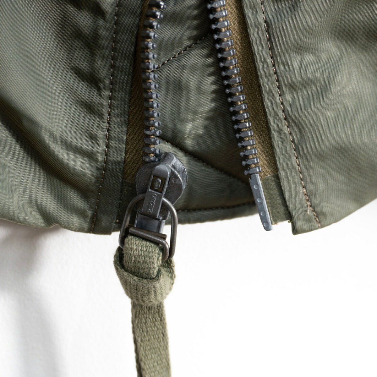LION UNIFORM Buzz Rickson's MA-1 Bomber Size L