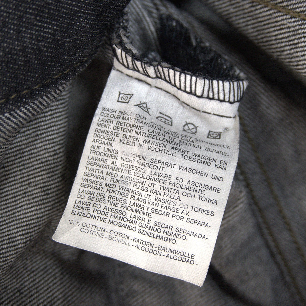 LEVI'S 90s 70503-02 Black Big Silhouette Denim Jacket Size L