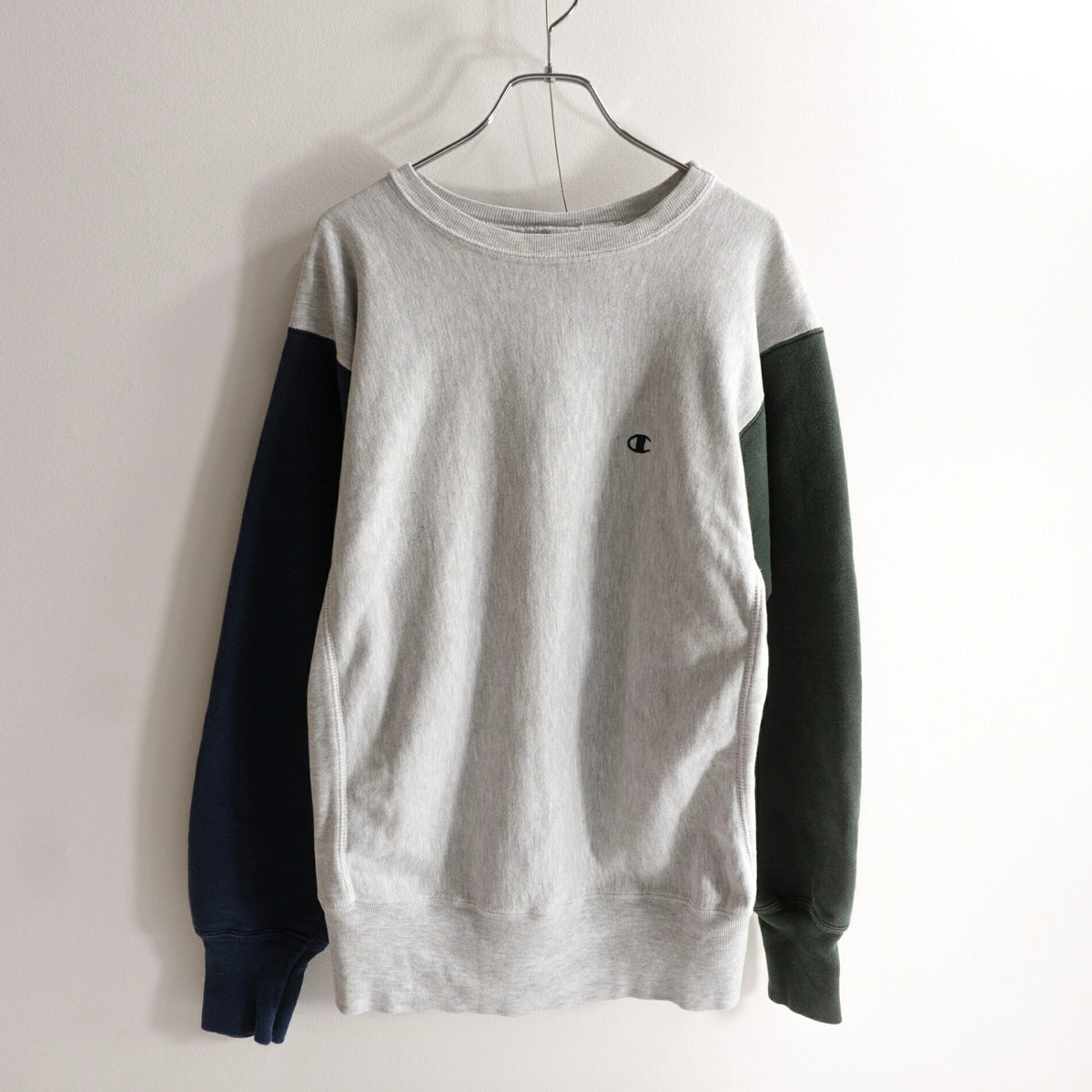 CHAMPION 90s Crazy Pattern Reverse Weave Sweatshirt Size L