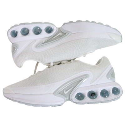 Dn NIKE WMNS Air Max Dn Sneakers White Size 26.5cm
