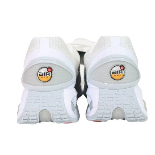 Dn NIKE WMNS Air Max Dn Sneakers White Size 26.5cm