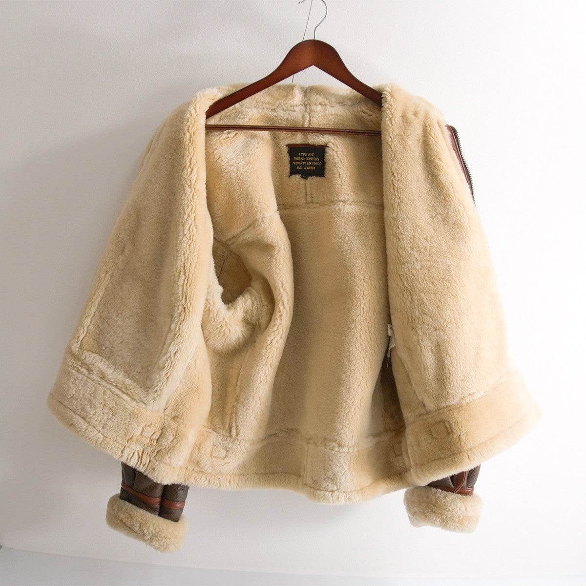 JAC LEATHER B-3 WWII Sheepskin Mouton Bomber Jacket Size 40
