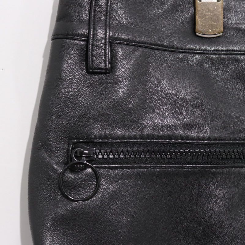 SASQUATCHfabrix. 11AW Leather Quilted Shorts Black Size M
