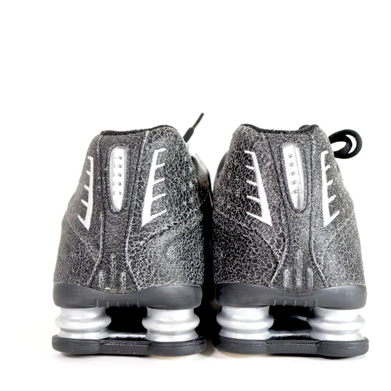 NIKE 26SS Shox R4 Distressed Sneakers Black Size 30cm