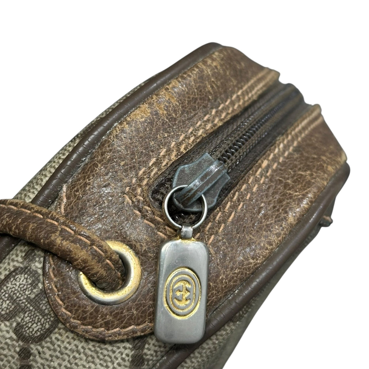 GUCCI Vintage GG Plus Sherry Line Leather Bag