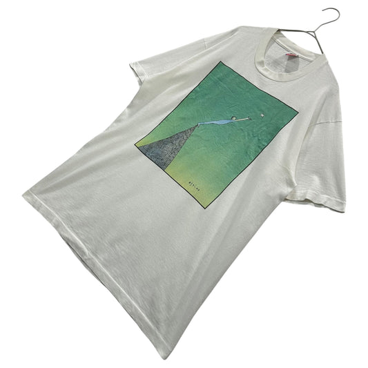 VINTAGE 90s Richard Stine "Man Reaching For Tee White Size L