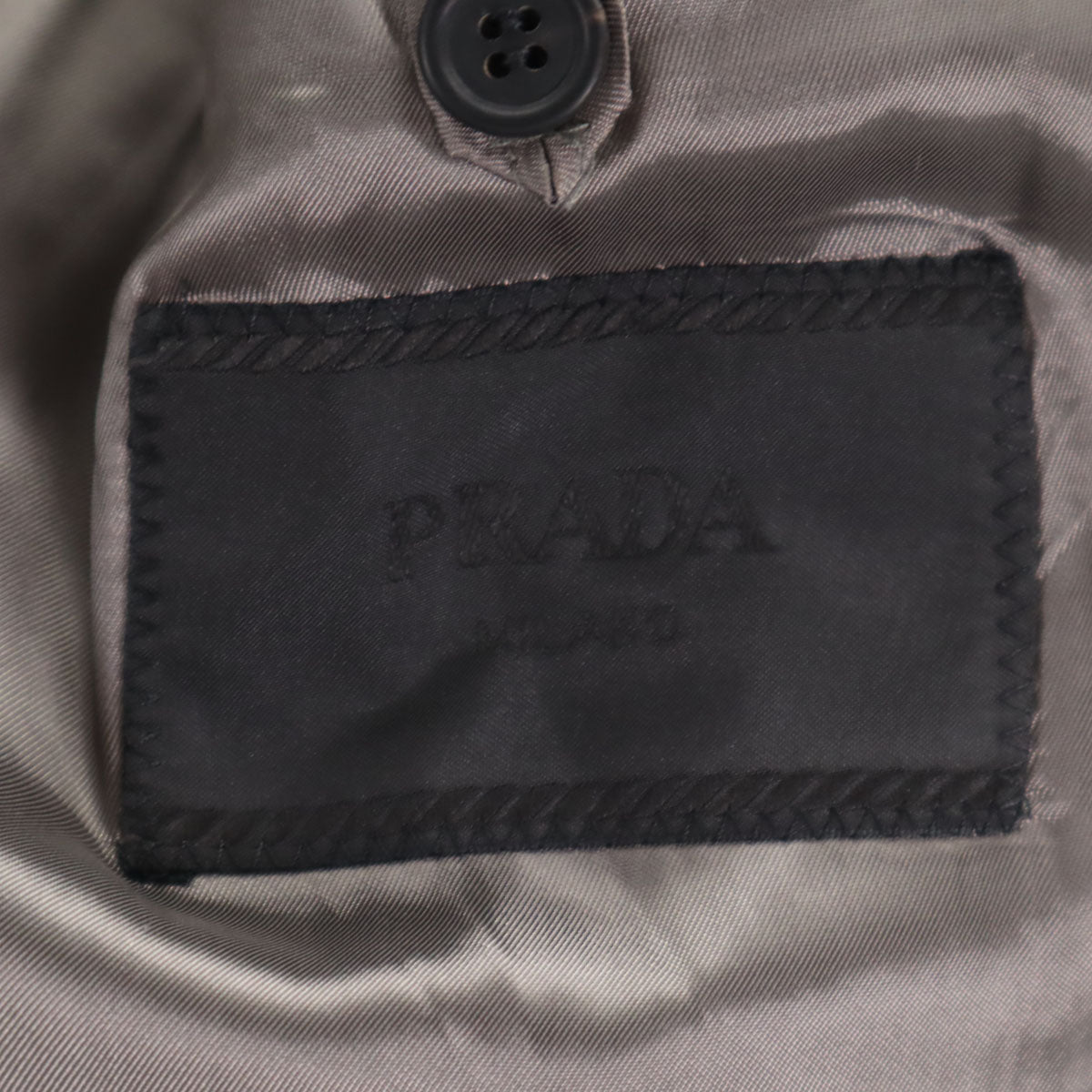 PRADA Italian Made Gray Wool Suit Size 48R