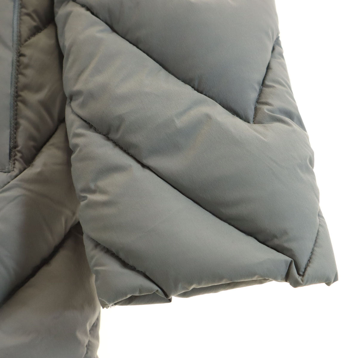 BALMAIN Gray Down Coat w/ Blue Fox Fur Trim Size L