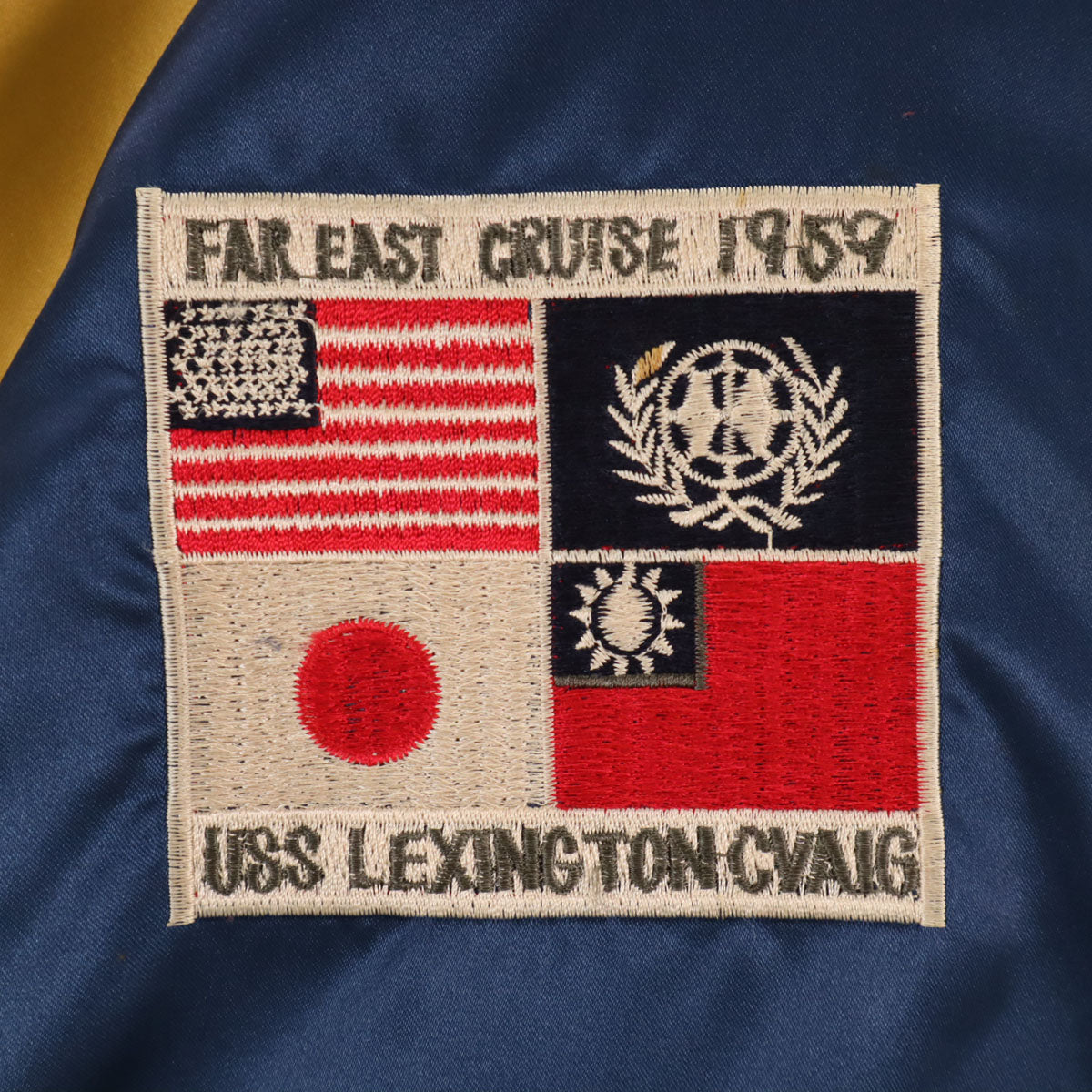 USS Reversible Dragon Embroidery Red Size M