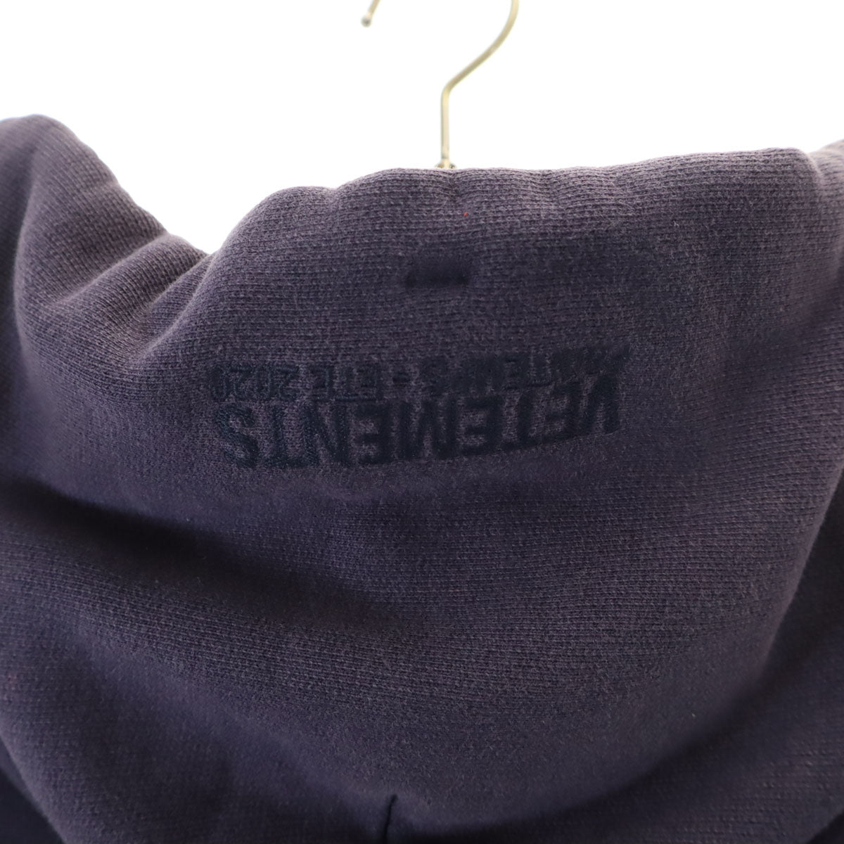 VETEMENTS Barcode Patch Pullover Hoodie Navy Size M