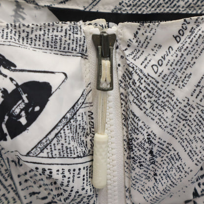 THE NORTH FACE Newspaper Print Windbreaker White Size M