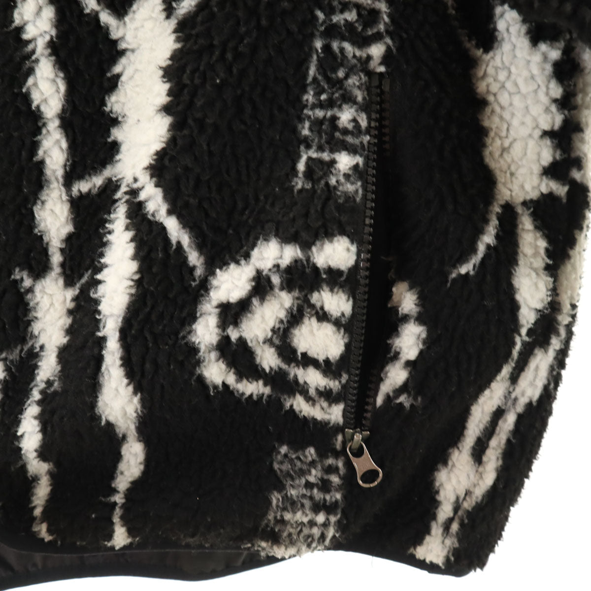 Supreme 21SS SOUTH2 WEST8 Patterned Jacket Black Size M