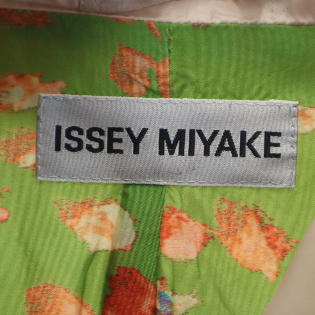 ISSEY MIYAKE Made in Japan Double-breasted Coat Beige Size 1