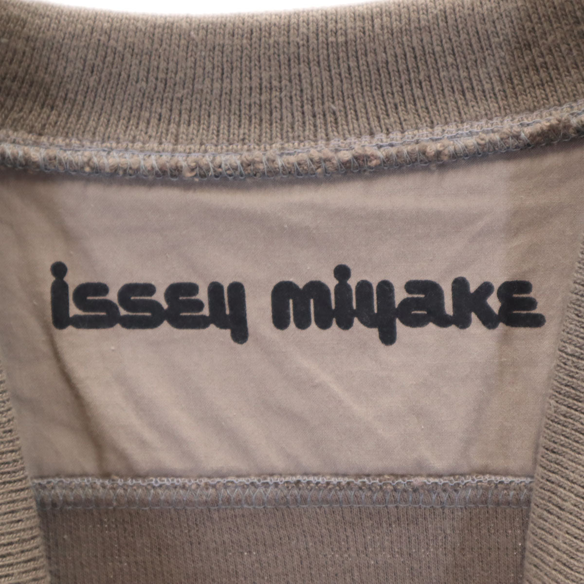 ISSEY MIYAKE Vintage V-Neck Sweater Gray Brown Size JP 9