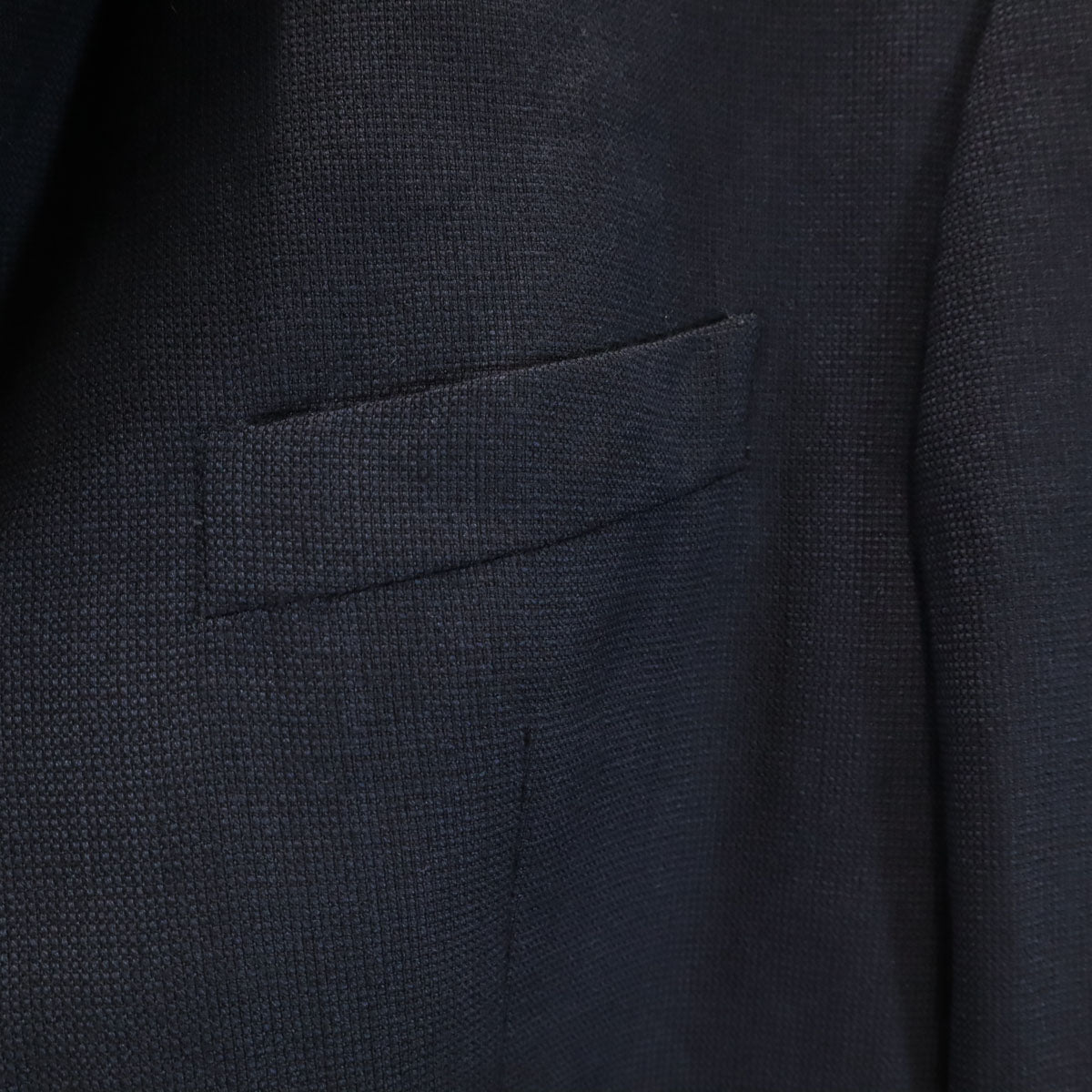 ARMANI COLLEZIONI Made in Italy Dark Navy Suit Size 52