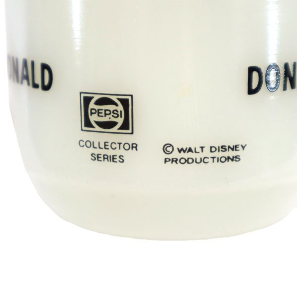 USA Fire-King 60s 70s Donald Duck Mug White