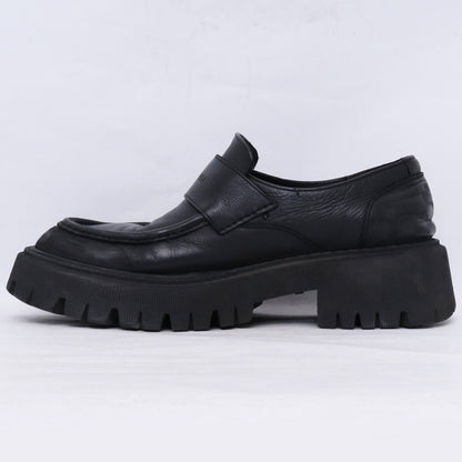 BALENCIAGA TRACTOR LOAFER Damaged Leather Loafers Black