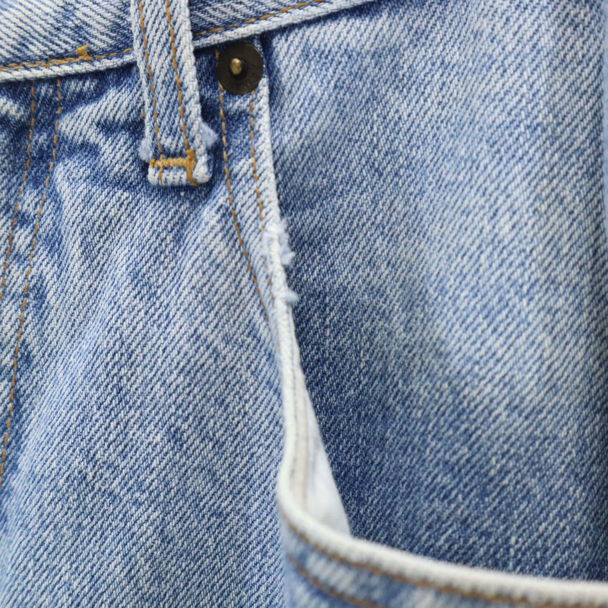 ARMANI JEANS 90s Italian Tapered Washed Denim Jeans Size W34