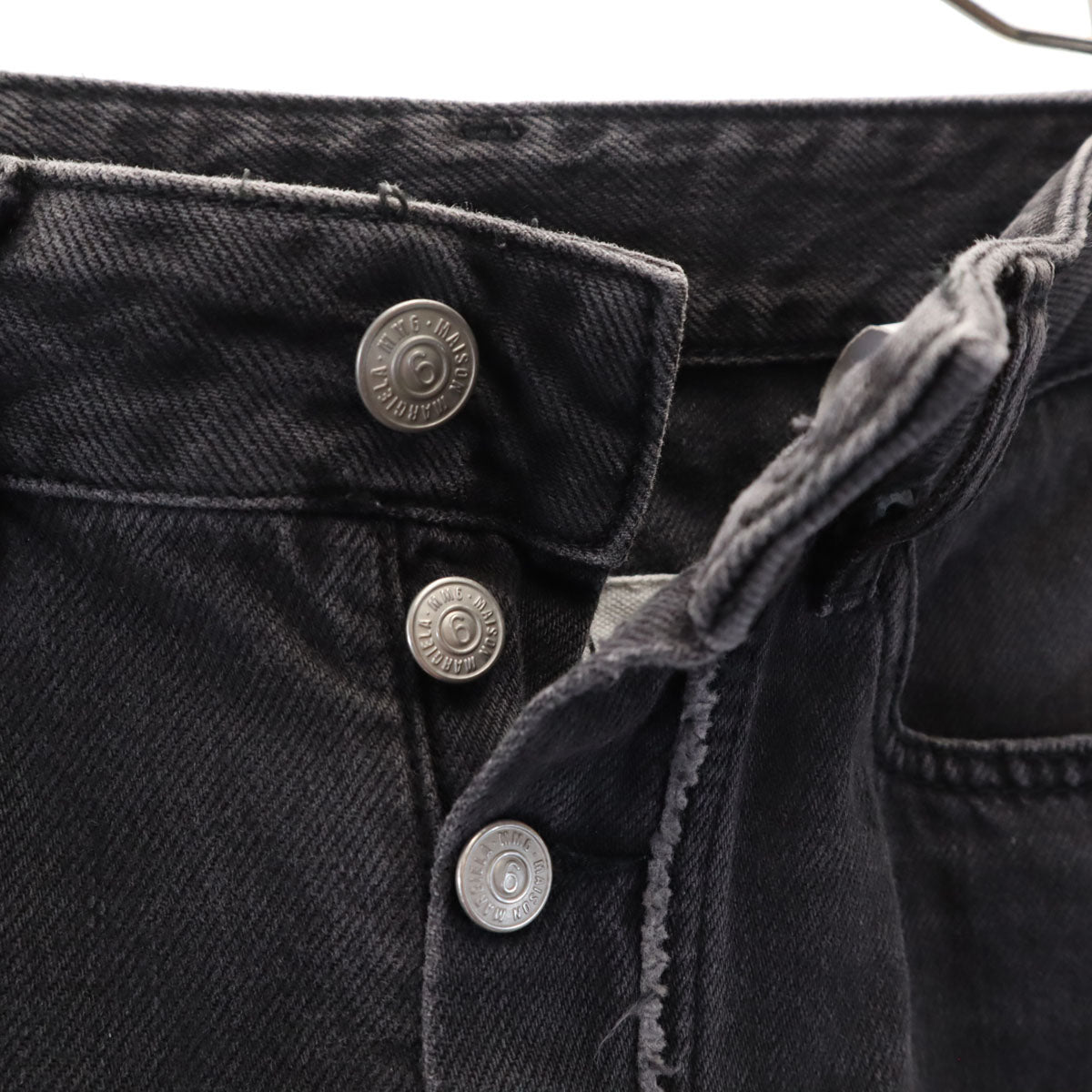 MM6 Maison Margiela Cut-Off Slim Jeans Black Size 38