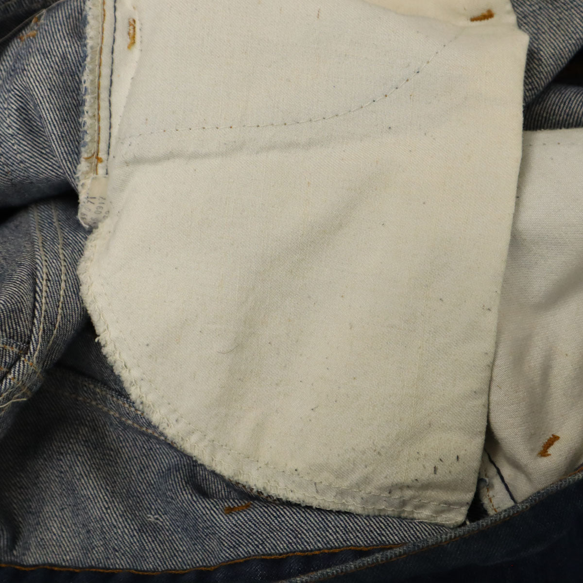 Levi's 70s Vintage Orange Tab 646 Bell Bottom Jeans Indigo
