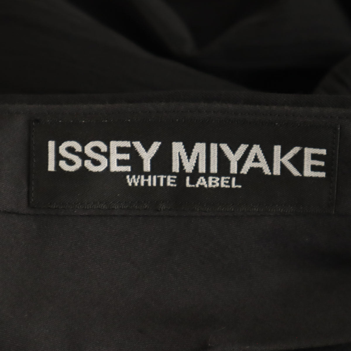 ISSEY MIYAKE WHITE LABEL Crinkle Slacks Black Size 3