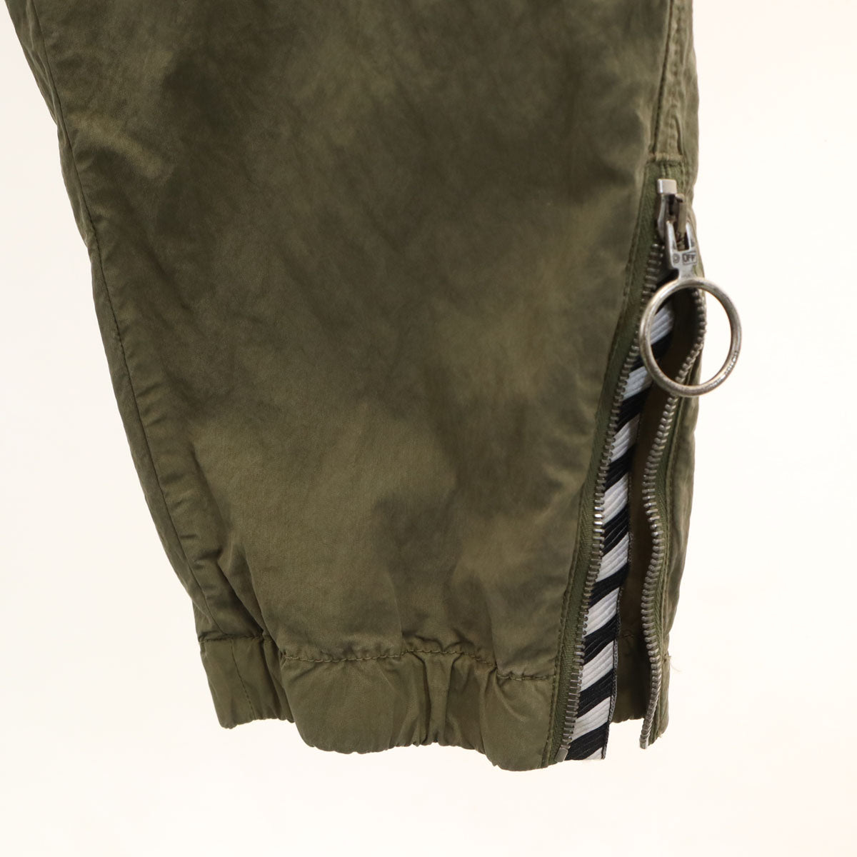 OFF-WHITE 19SS Cargo Pants Olive Size W34