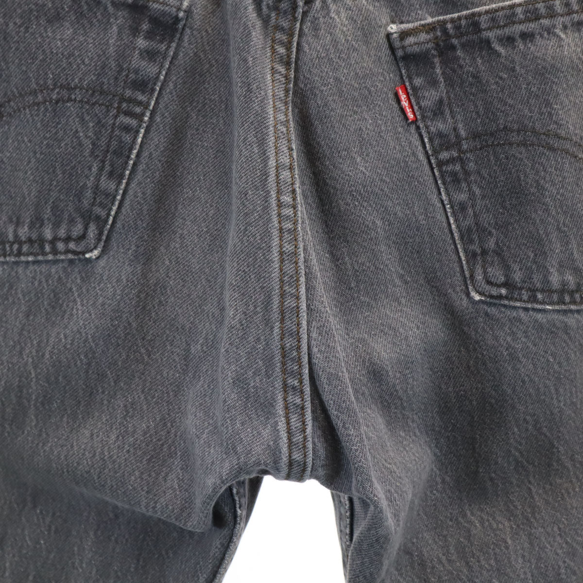 Levi's 90s Vintage Garment Dyed Tapered Jeans Size W29