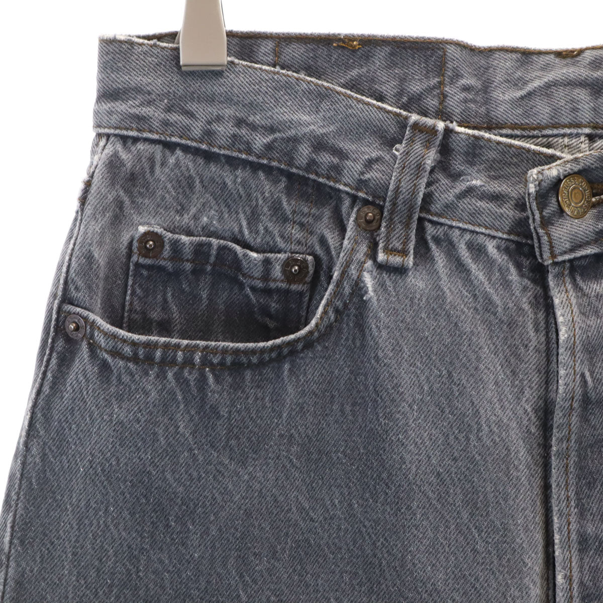 Levi's 90s Vintage Garment Dyed Tapered Jeans Size W29