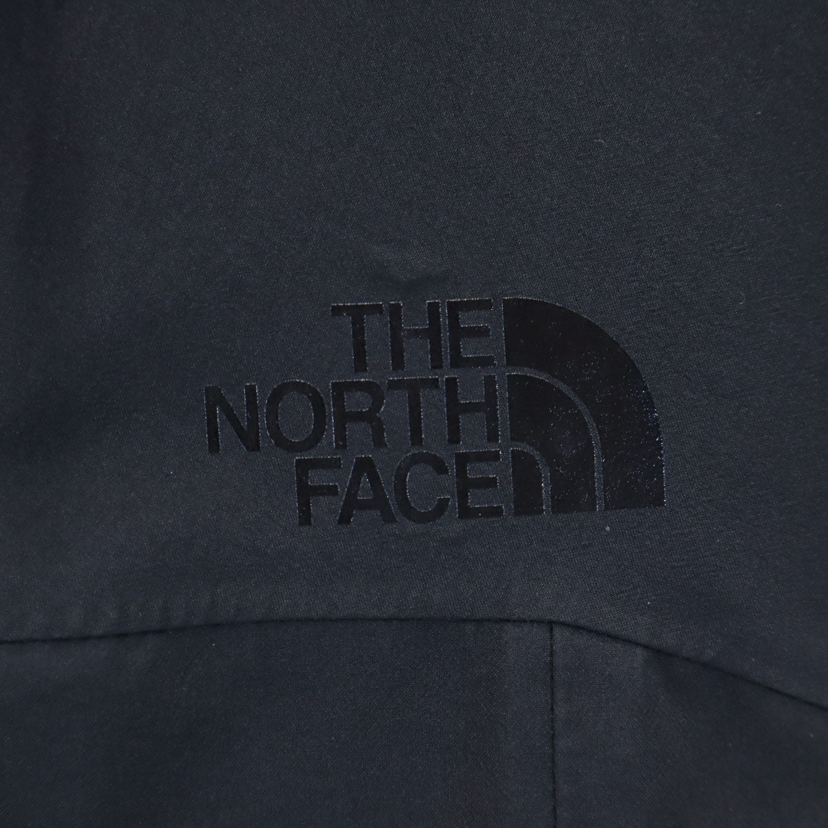 THE NORTH FACE GORE-TEX Black Nylon Hooded Jacket Size M