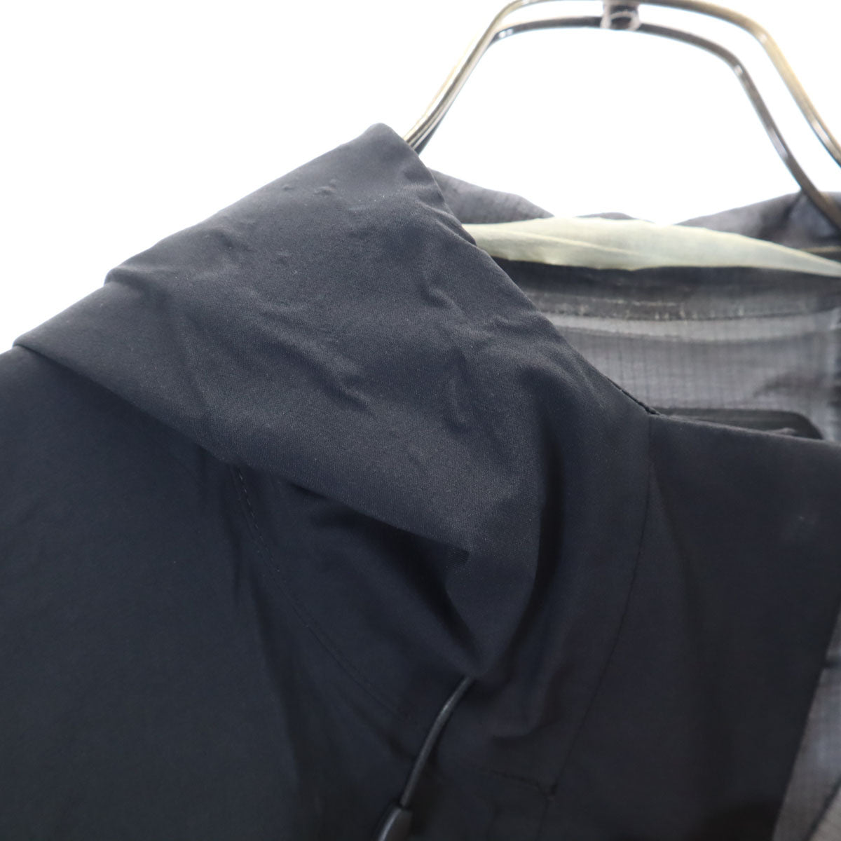 THE NORTH FACE GORE-TEX Black Nylon Hooded Jacket Size M