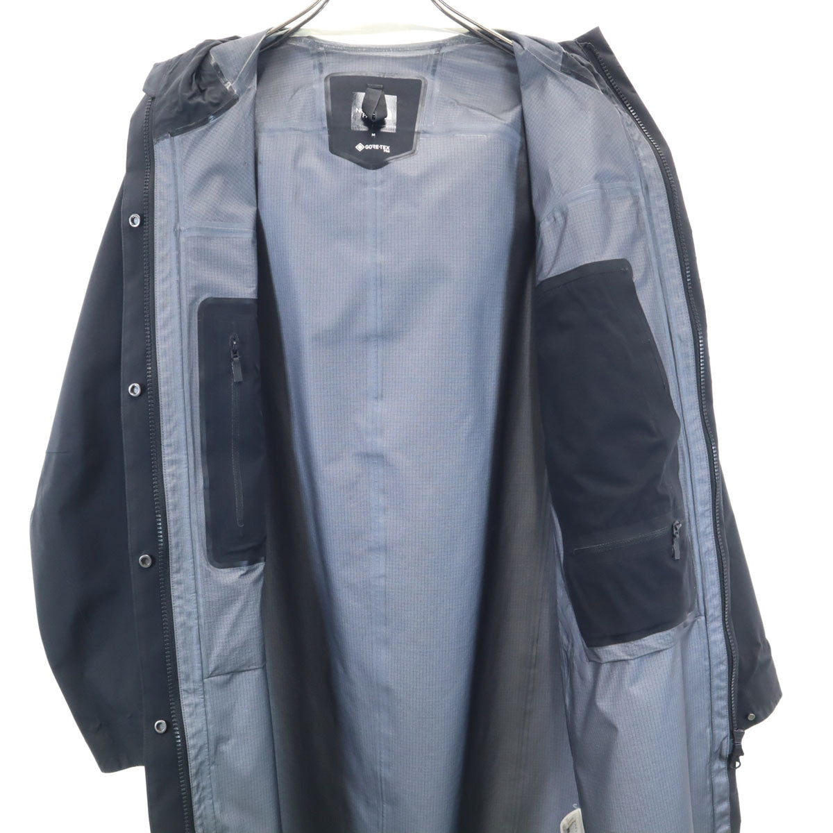 THE NORTH FACE GORE-TEX Black Nylon Hooded Jacket Size M